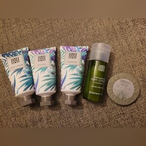 💜2 Ads/$10 -New - St. Barths hotel toiletries